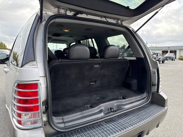 Used 2004 Mercury Mountaineer AWD image 13