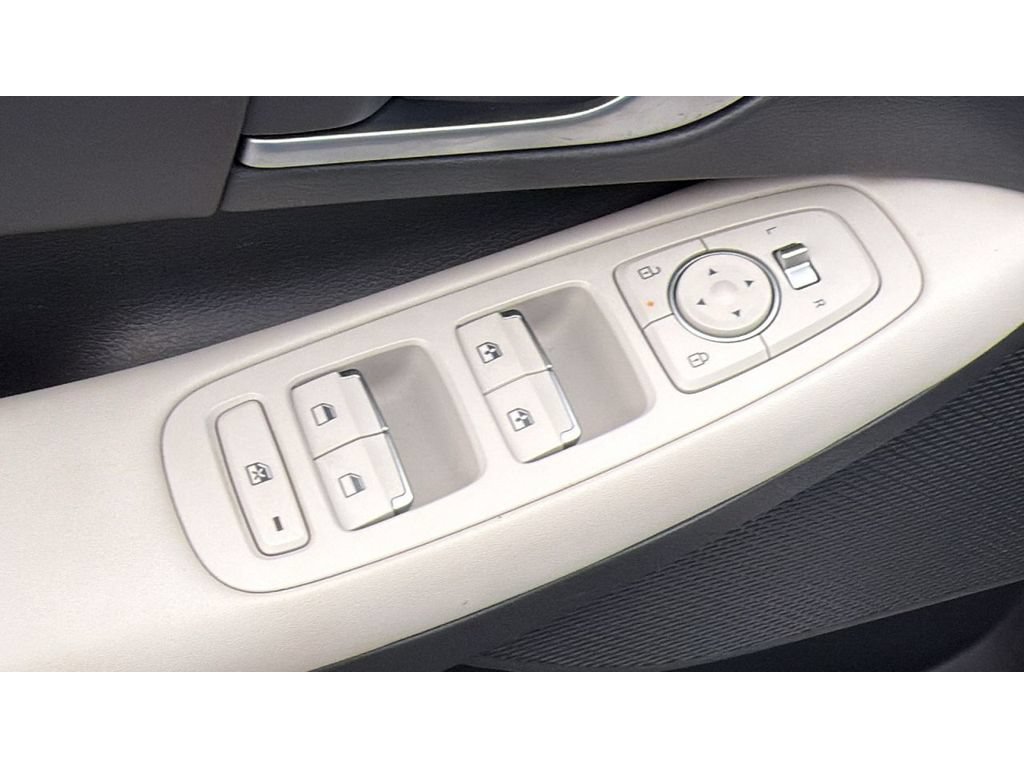 Used 2024 Hyundai Sonata SEL FWD image 13