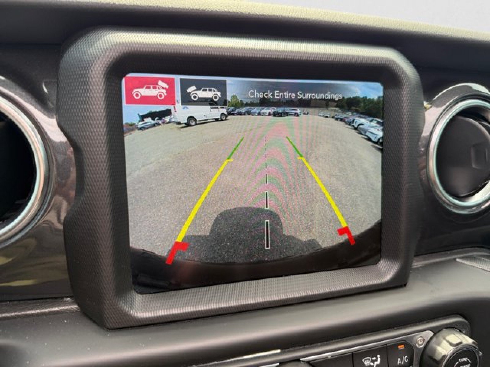Used 2023 Jeep Wrangler Unlimited Rubicon 392 AWD/4WD image 17