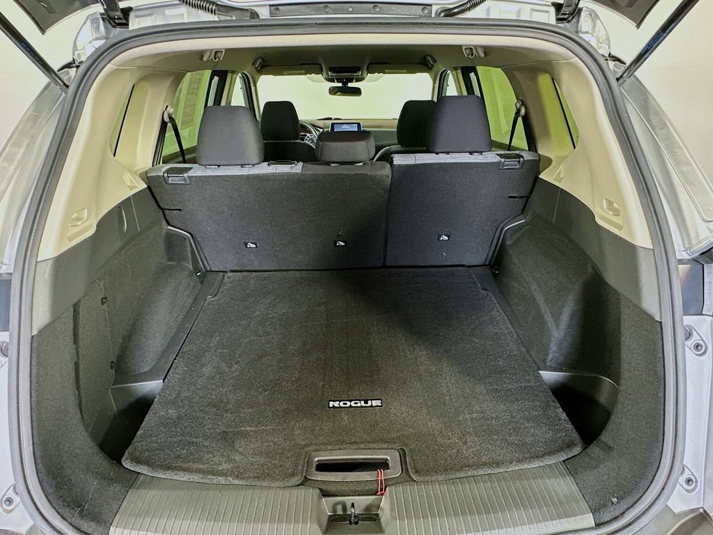 Certified 2023 Nissan Rogue SV AWD/4WD image 33
