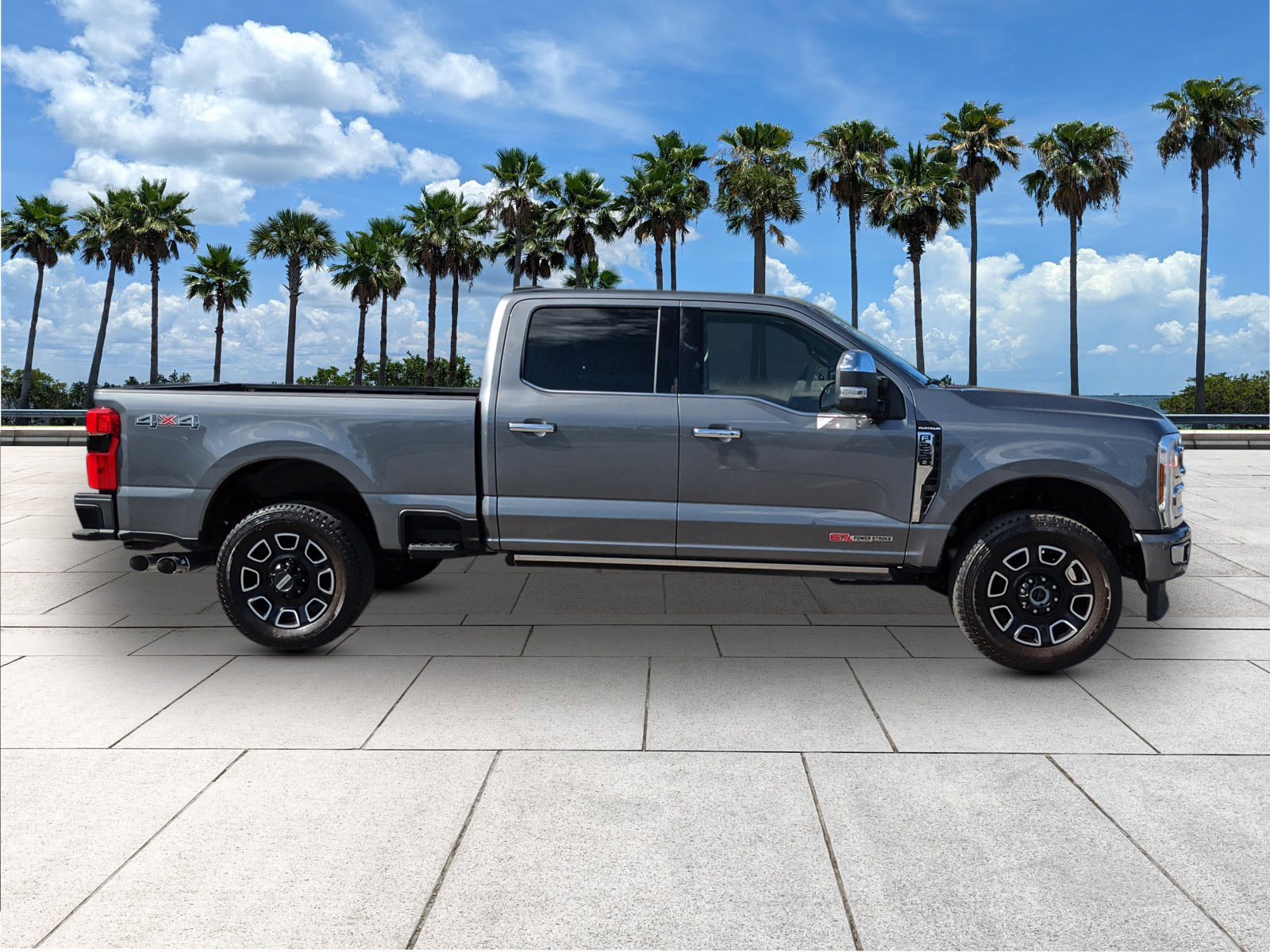 Used 2024 Ford F250 Platinum image 9