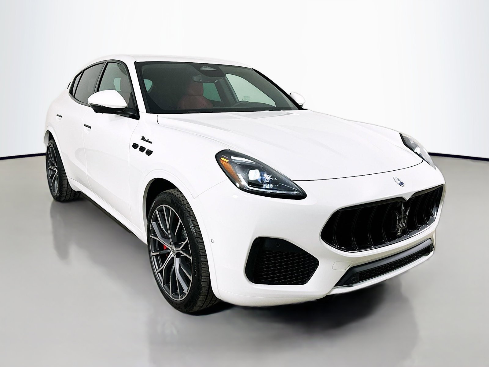 New 2026 Maserati Grecale Modena AWD/4WD image 3