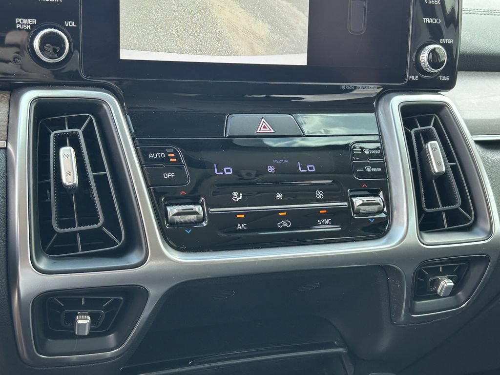 Used 2023 Kia Sorento EX w/ Panoramic Sunroof Package FWD image 30