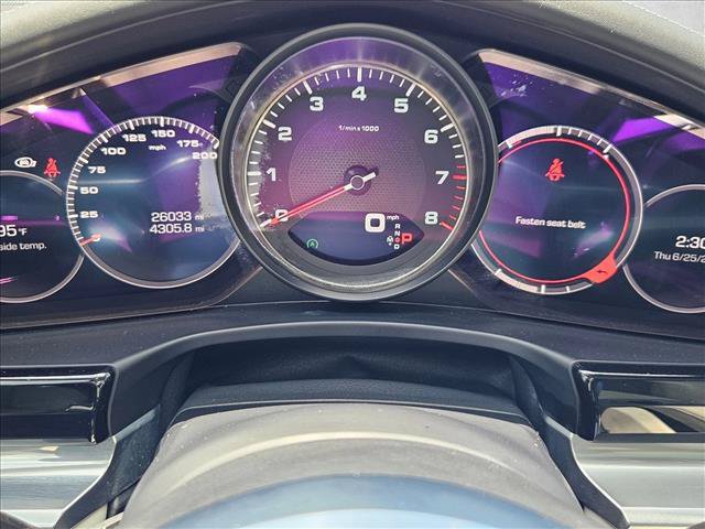 Used 2018 Porsche Panamera 4S AWD/4WD image 11
