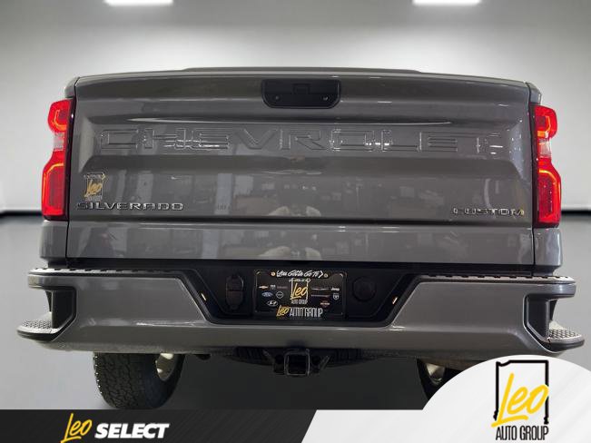 Used 2020 Chevrolet Silverado 1500 Custom w/ Custom Value Package AWD/4WD image 23