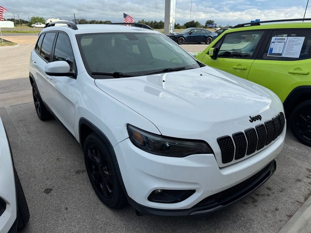 Used 2020 Jeep Cherokee Latitude Plus FWD image 2