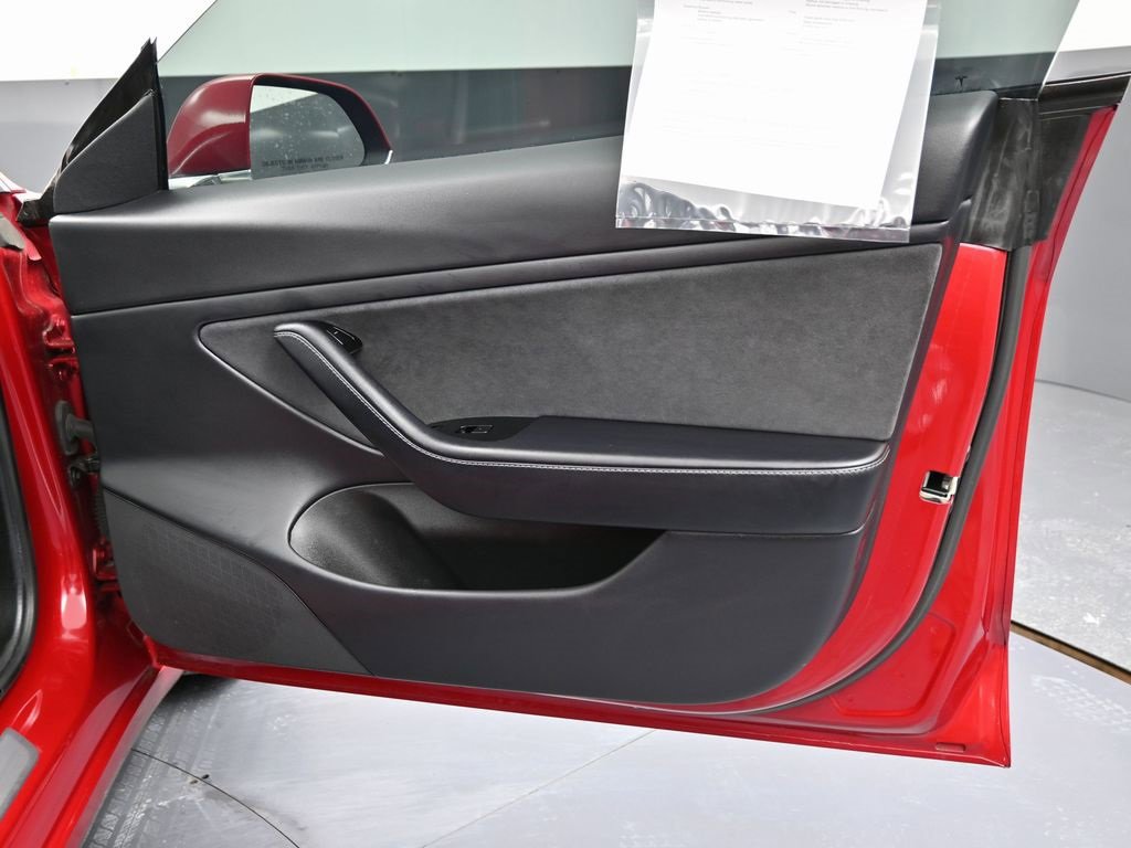 Used 2020 Tesla Model 3 Long Range image 39