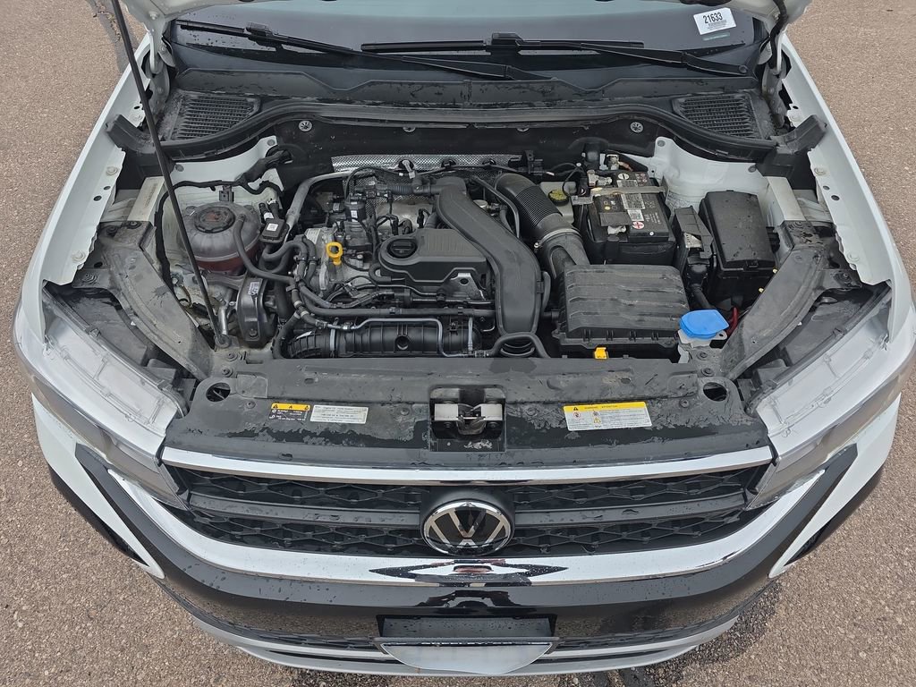 Used 2023 Volkswagen Taos SE AWD/4WD image 23