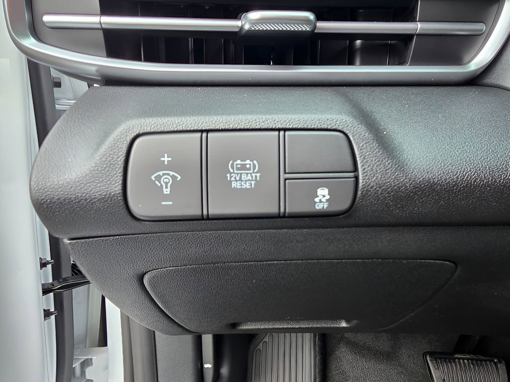 New 2026 Hyundai Elantra Blue image 18