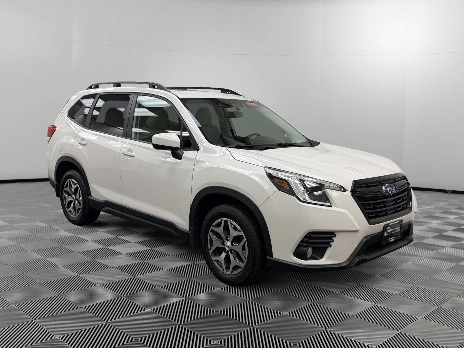 Used 2023 Subaru Forester Premium image 7