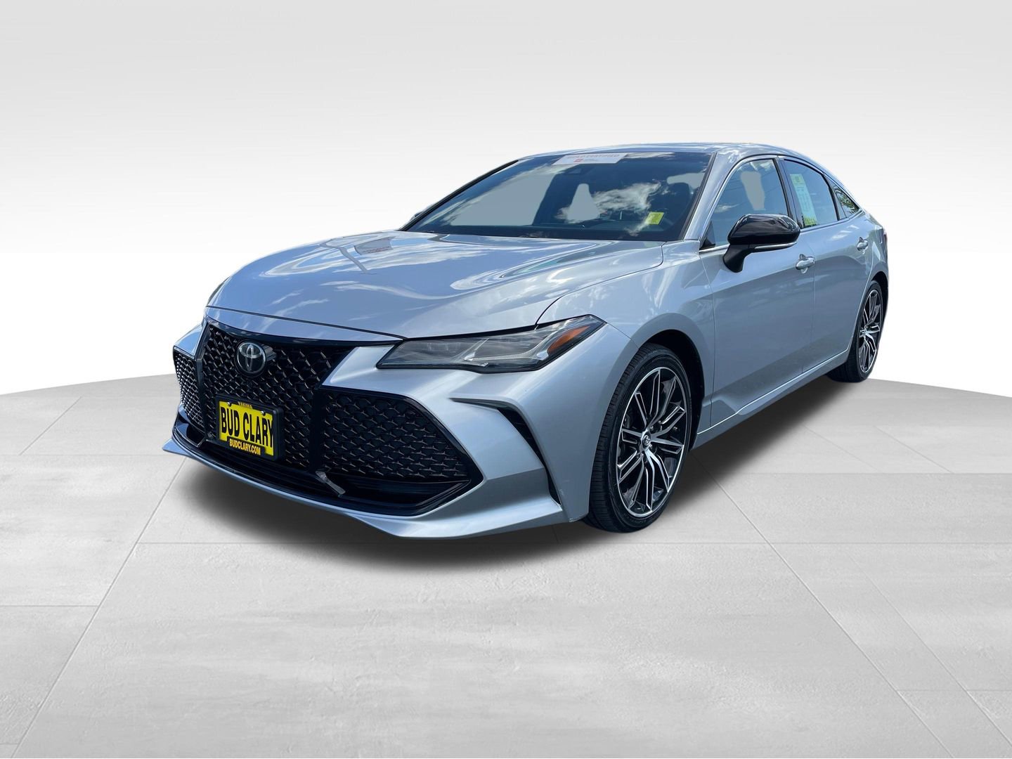 Certified 2019 Toyota Avalon Touring w/ All Weather Liner Package FWD image 8
