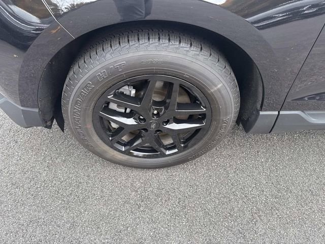 Used 2023 Ford Edge SEL image 13