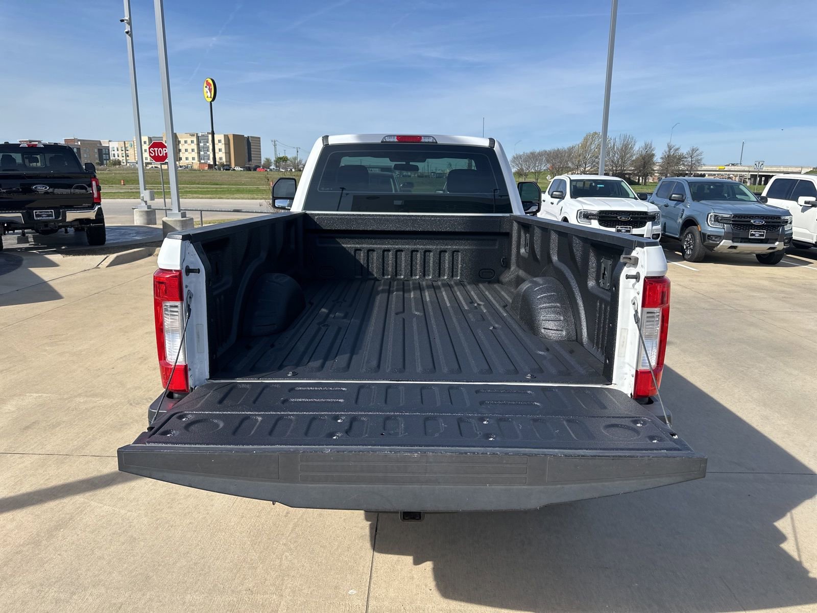Used 2017 Ford F250 XL w/ Power Equipment Group image 5
