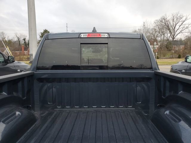 New 2026 RAM 1500 4x4 Crew Cab image 4