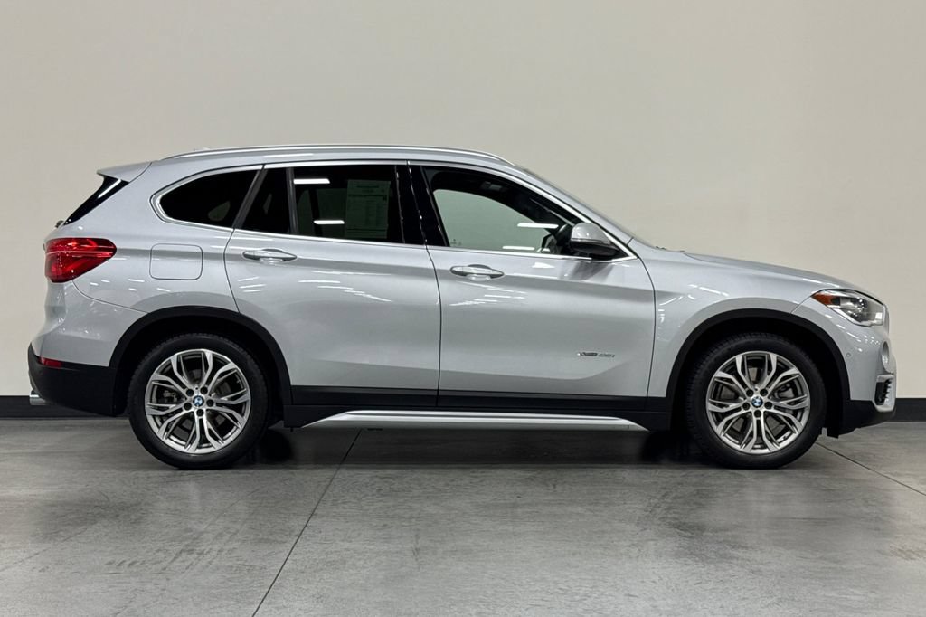 Used 2016 BMW X1 xDrive28i AWD/4WD image 3