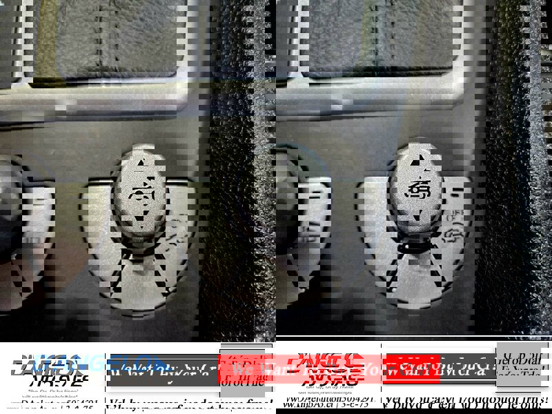 Used 2010 Mercedes-Benz SLK 300 SLK 300 image 36