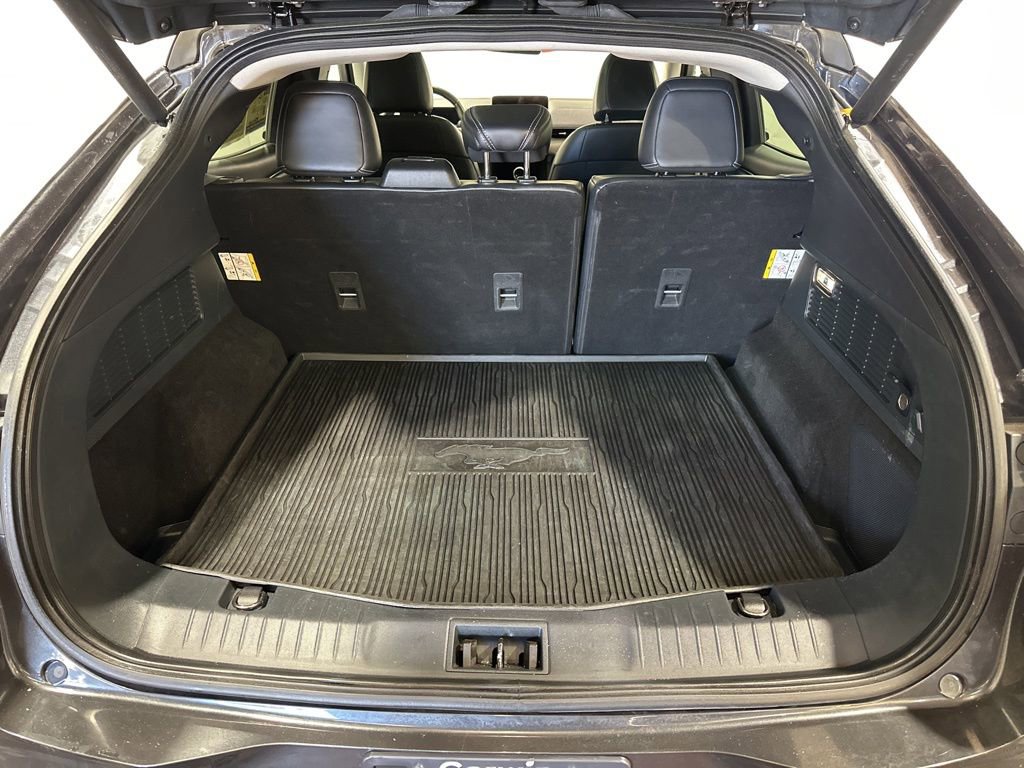 Used 2021 Ford Mustang Mach-E Premium image 16
