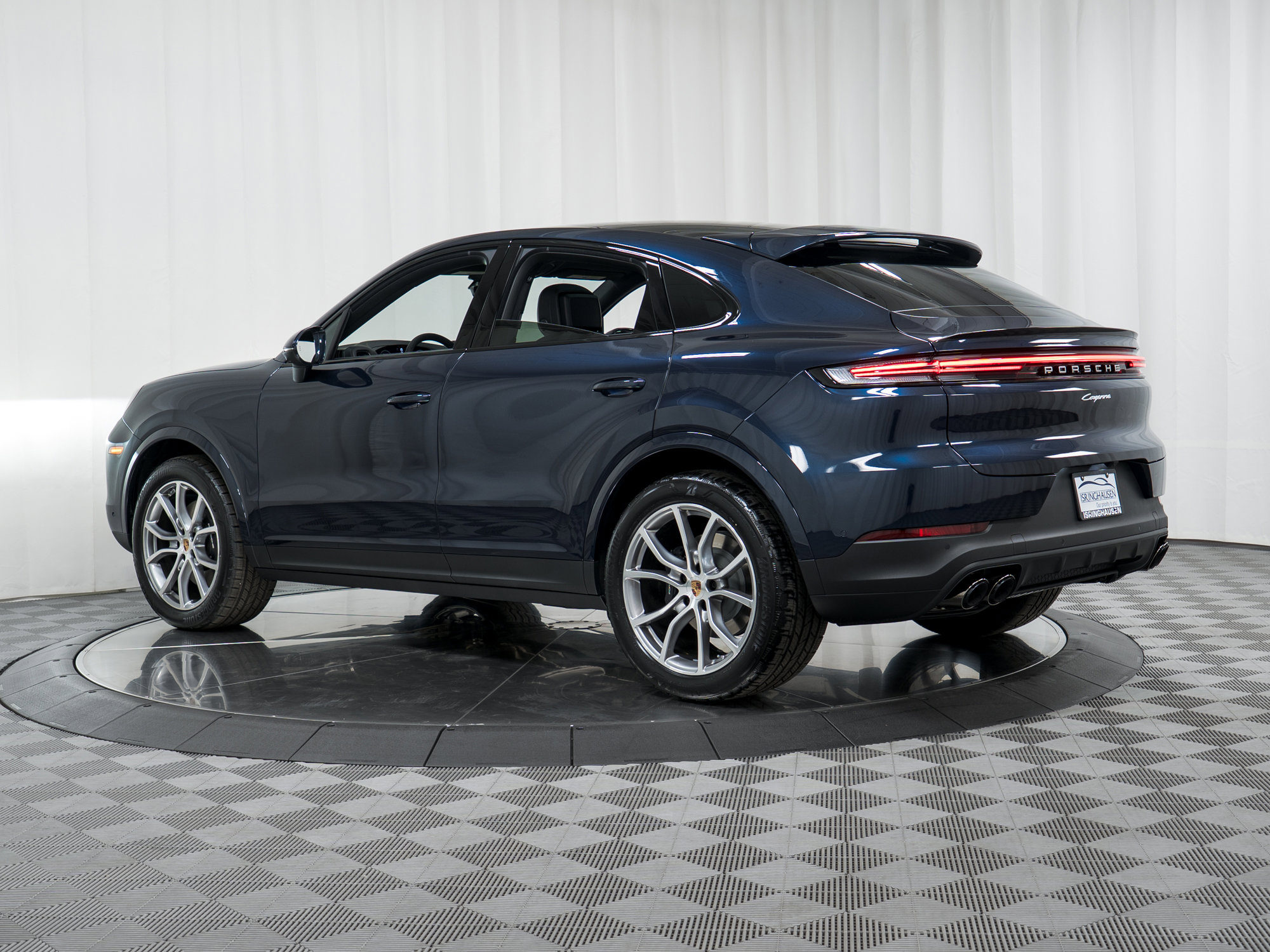 New 2026 Porsche Cayenne Coupe image 33
