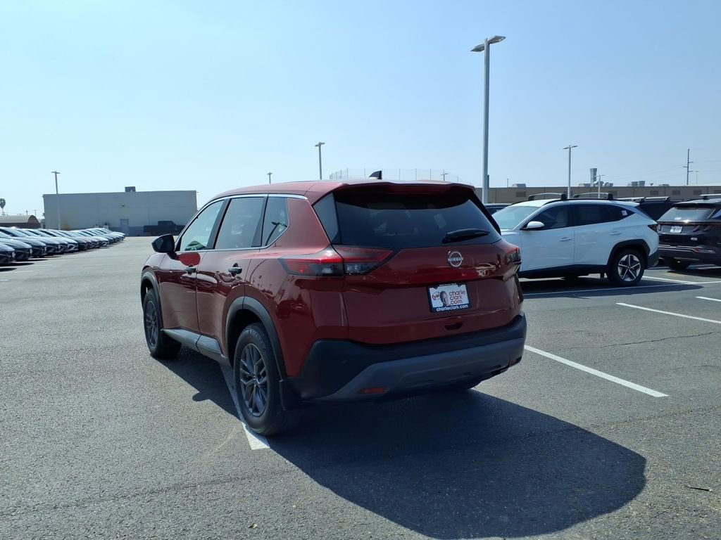 Used 2023 Nissan Rogue S image 3