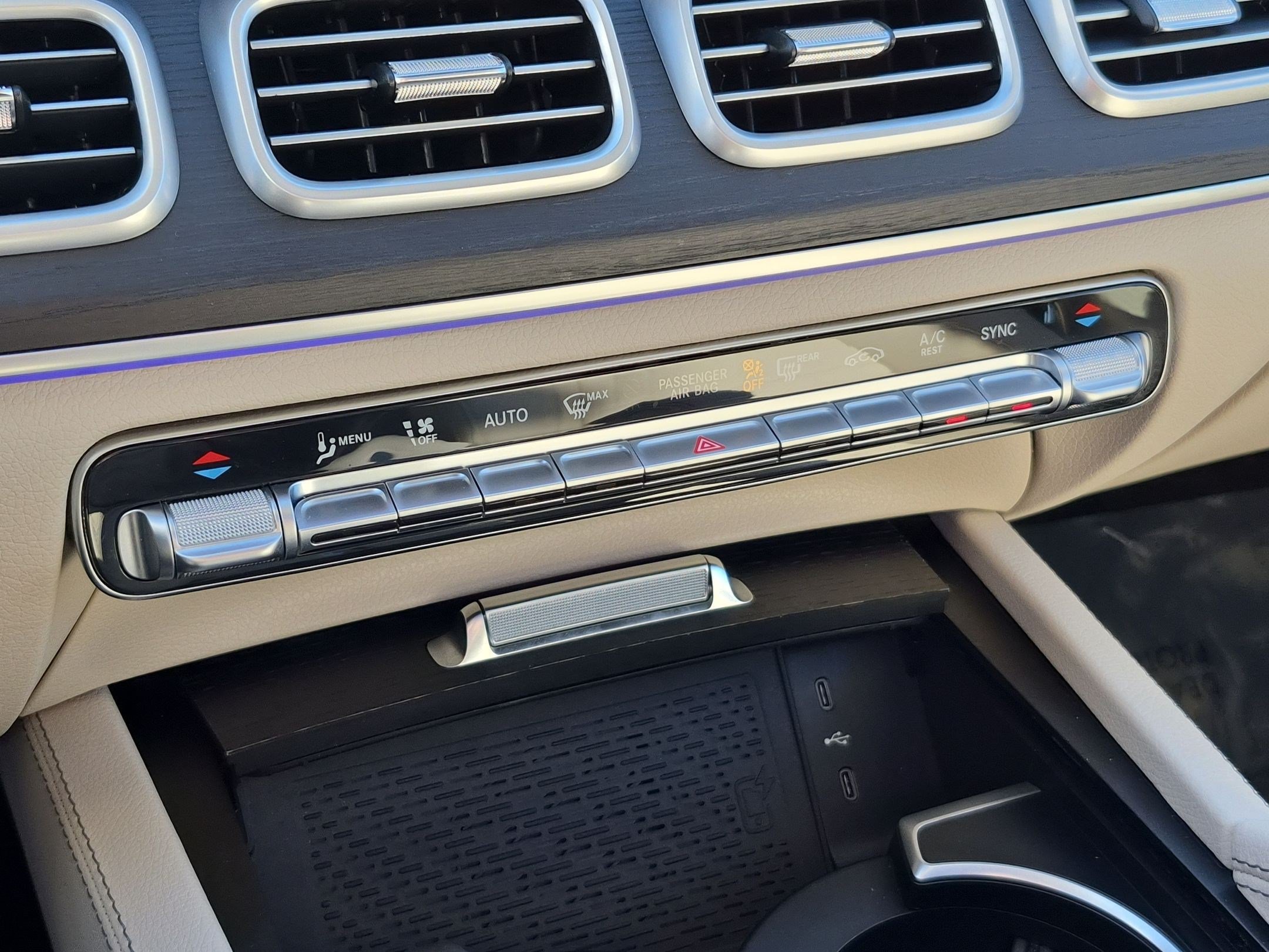 Certified 2025 Mercedes-Benz GLS 450 4MATIC image 26