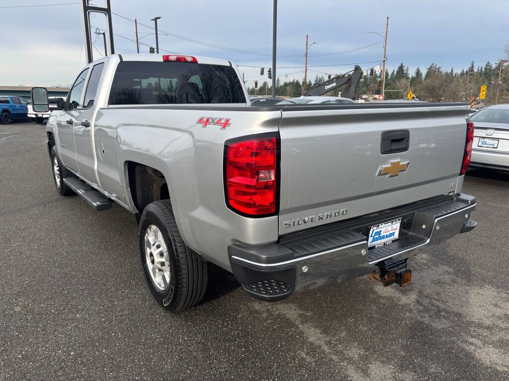 Used 2015 Chevrolet Silverado 2500 LT w/ LT Convenience Package image 7