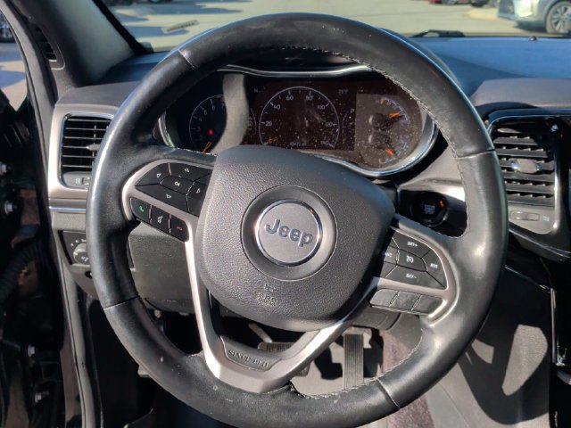Used 2019 Jeep Grand Cherokee Limited AWD/4WD image 16