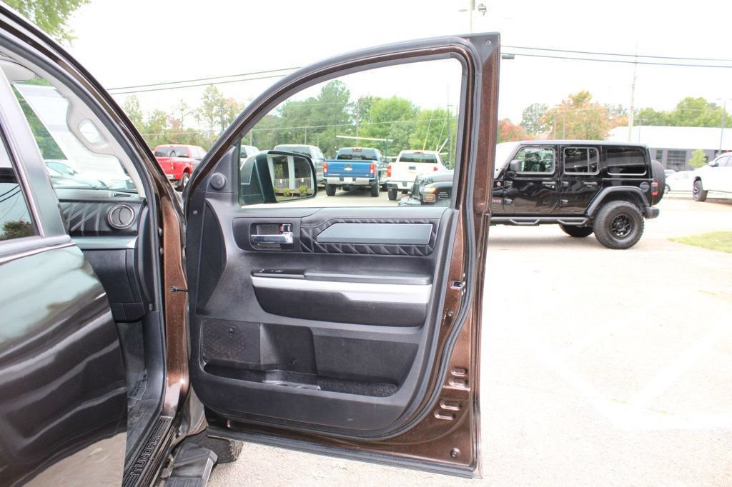 Used 2020 Toyota Tundra Platinum AWD/4WD image 17