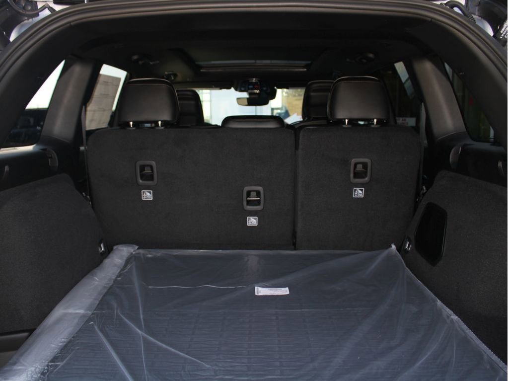 New 2025 Jeep Grand Cherokee Summit image 27