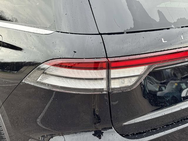 New 2026 Lincoln Aviator AWD image 11