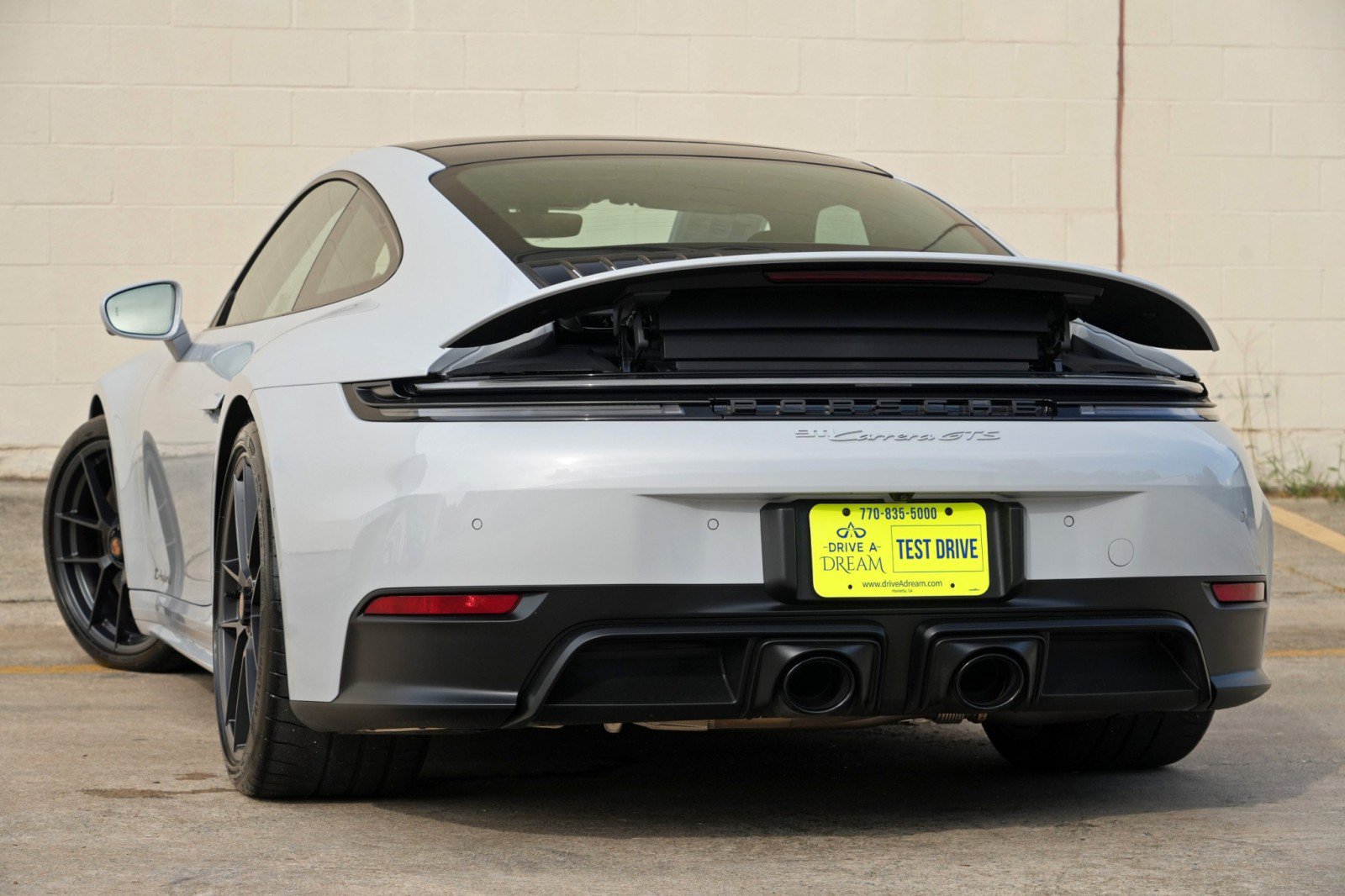 Used 2025 Porsche 911 Carrera GTS RWD image 6