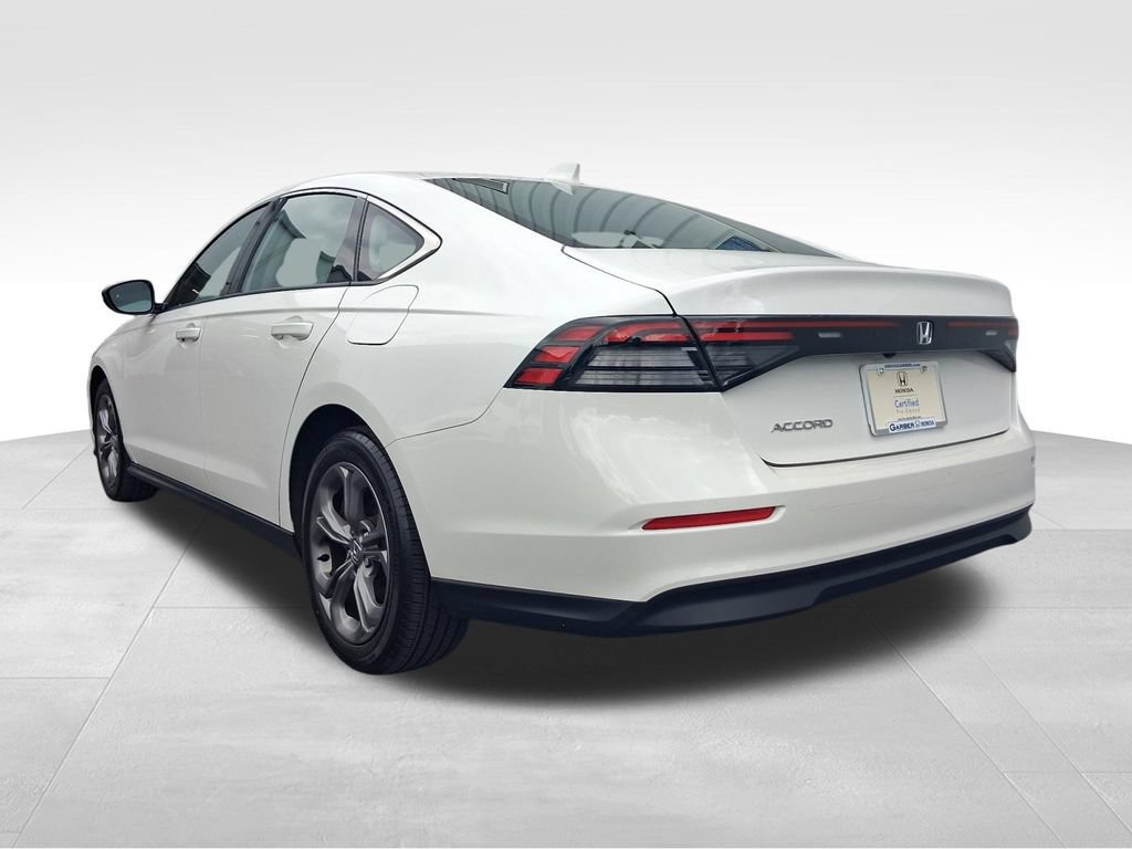 Used 2024 Honda Accord EX image 3