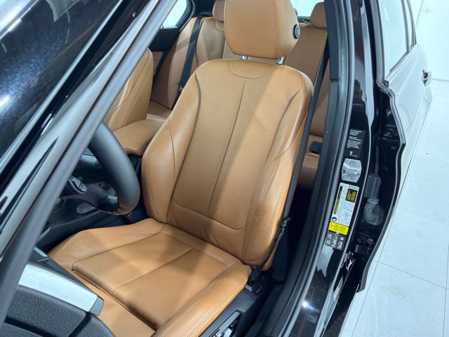 Used 2018 BMW 340i xDrive Sedan AWD/4WD image 13