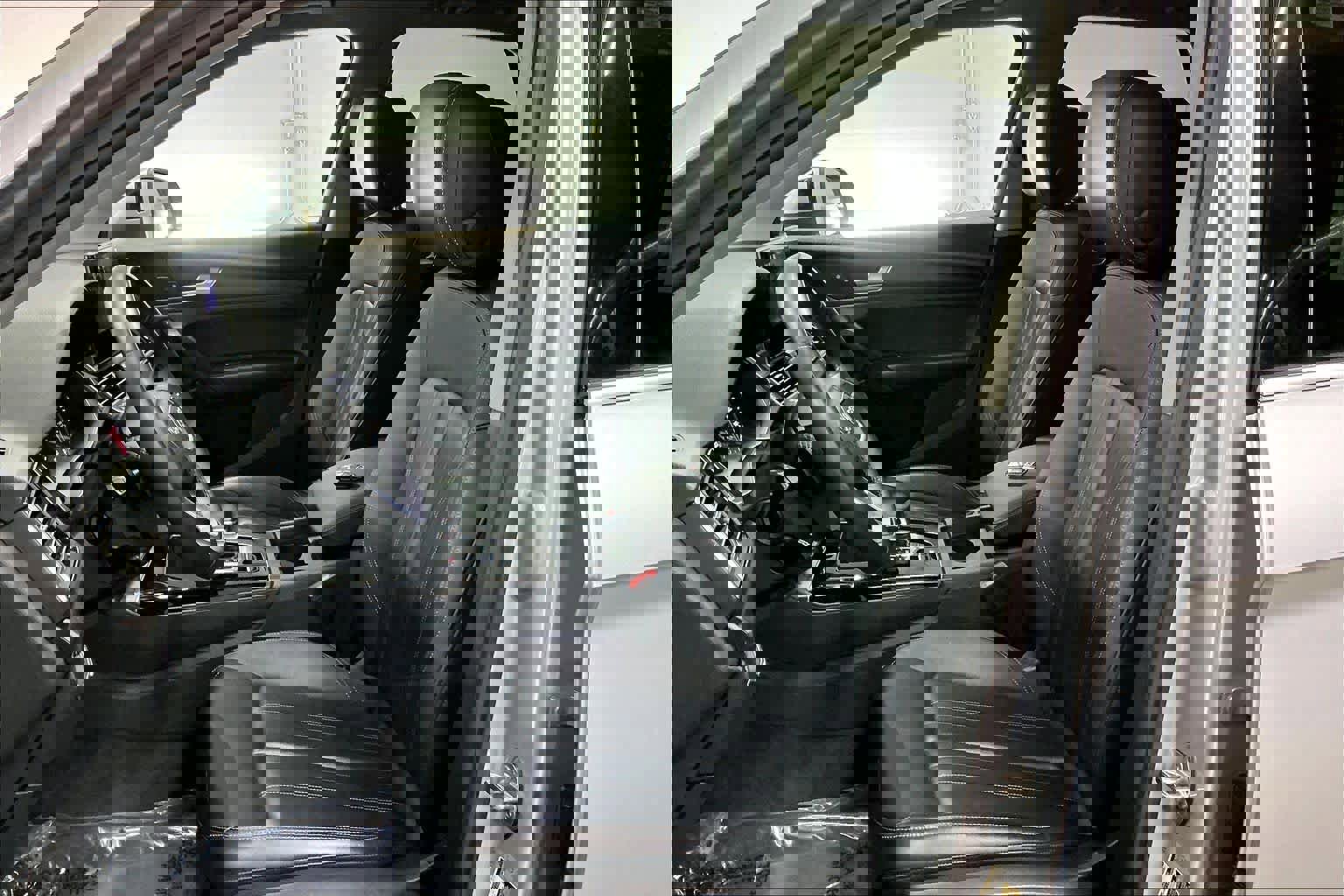 Used 2023 Audi Q5 Premium w/ Convenience Package image 27