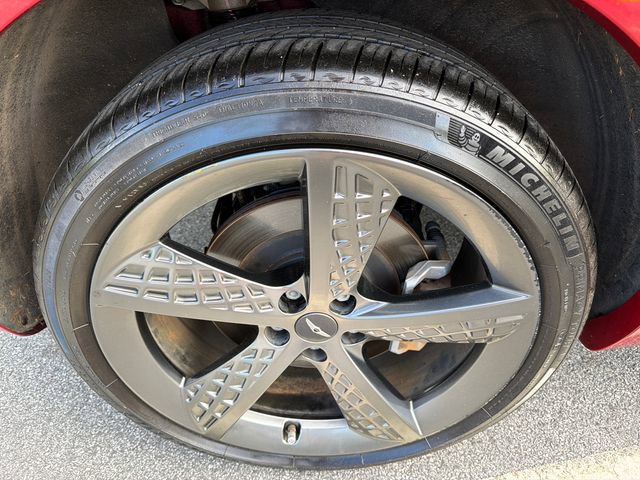 Used 2022 Genesis GV70 3.5T Sport w/ Sport Prestige Package AWD/4WD image 17