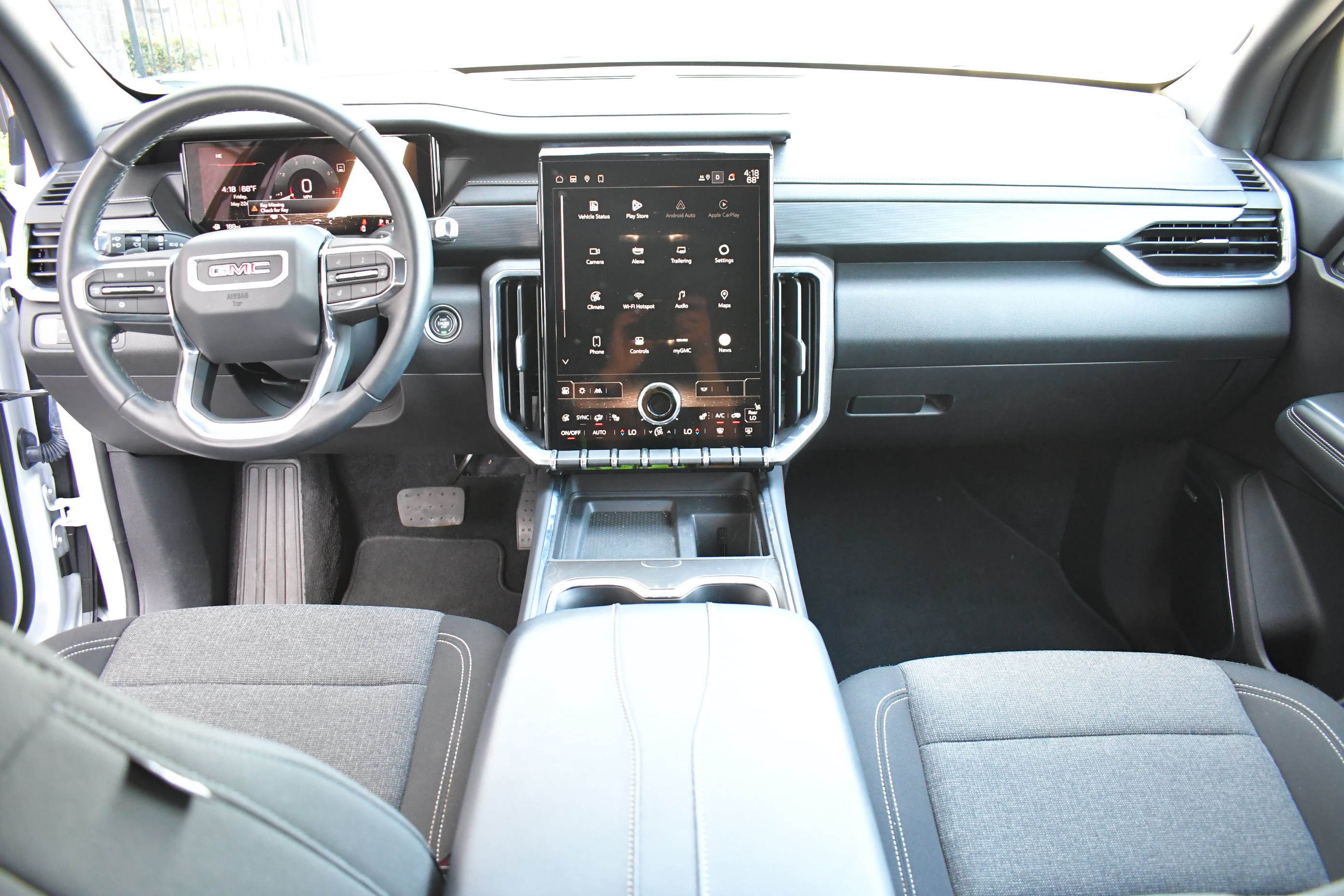 Used 2025 GMC Acadia Elevation FWD image 12