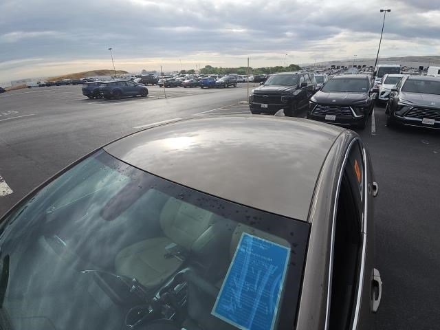 Used 2020 Chevrolet Malibu LT FWD image 13