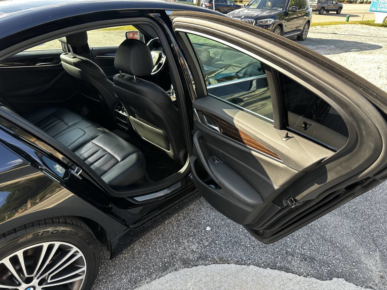 Used 2019 BMW 530i w/ Convenience Package image 17