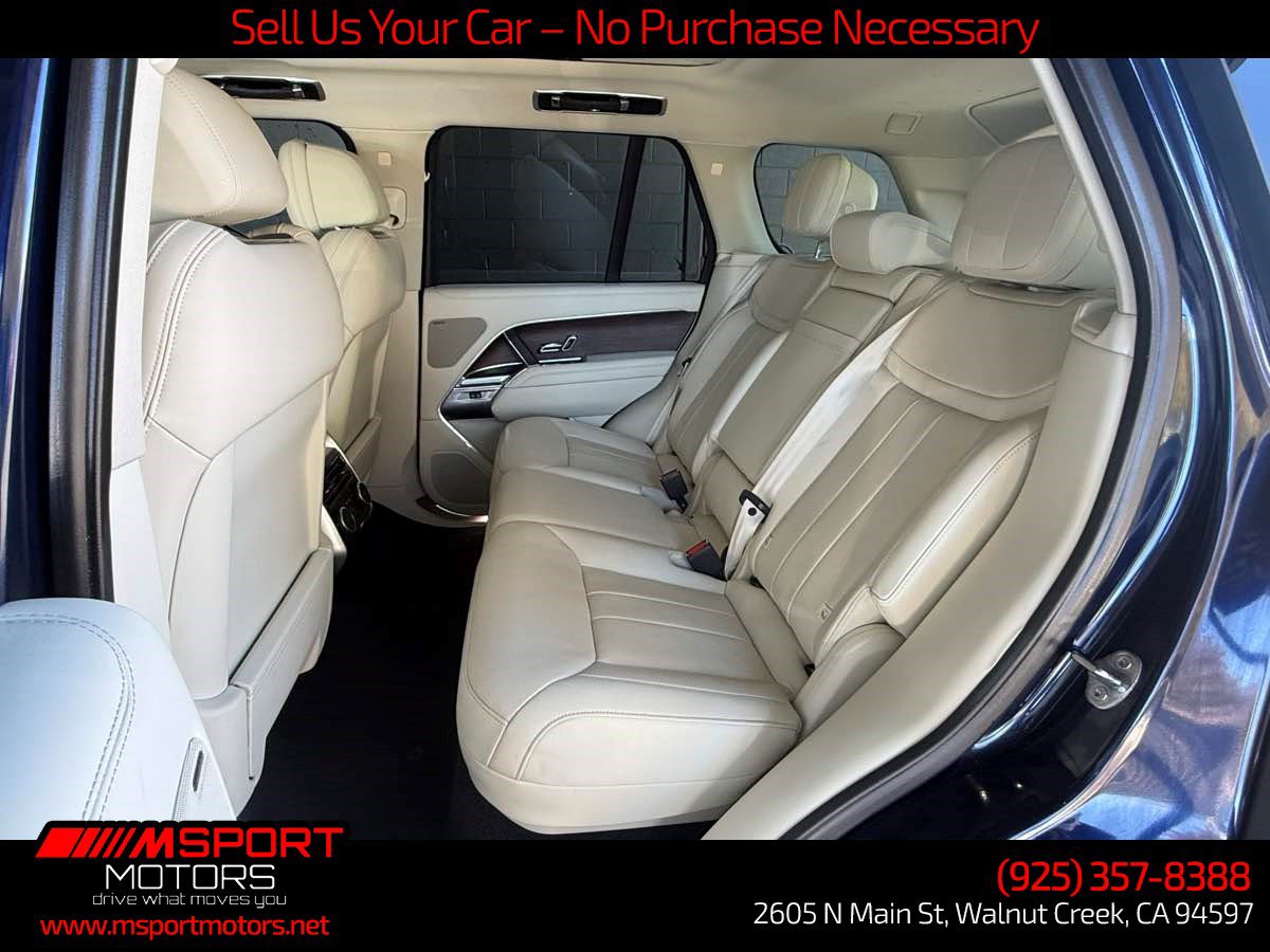 Used 2023 Land Rover Range Rover SE AWD/4WD image 9