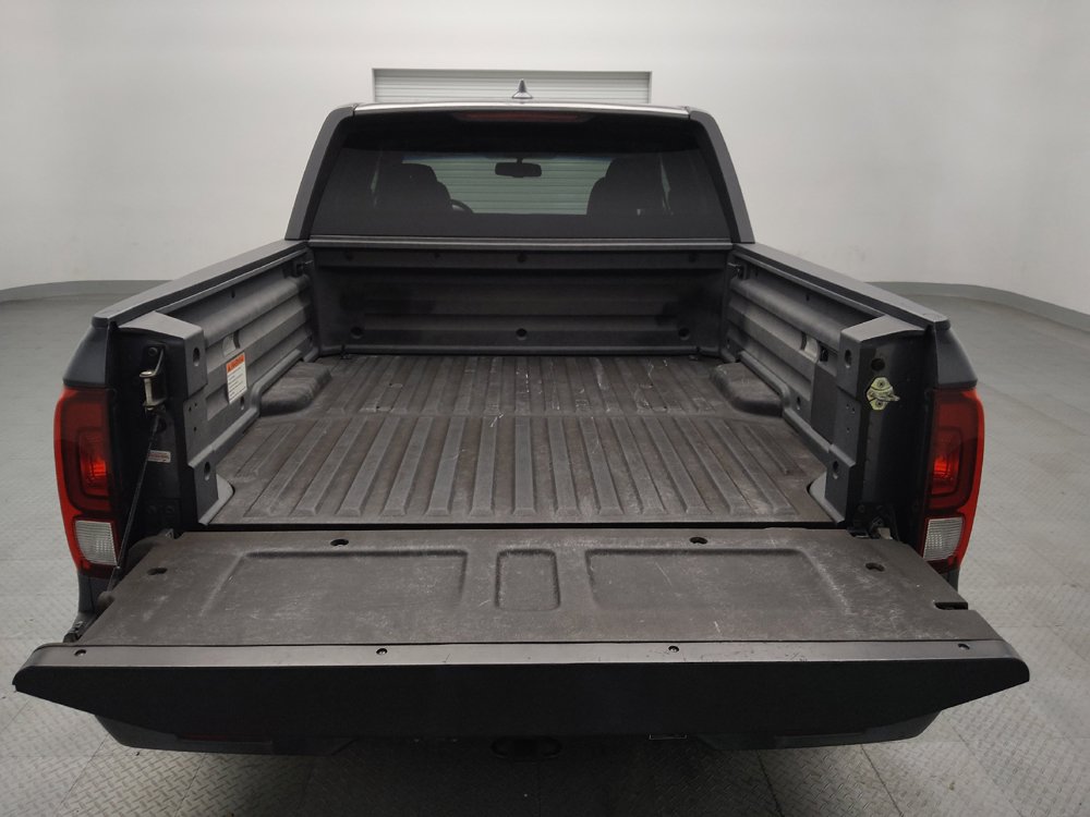 Used 2017 Honda Ridgeline RTL-T image 29