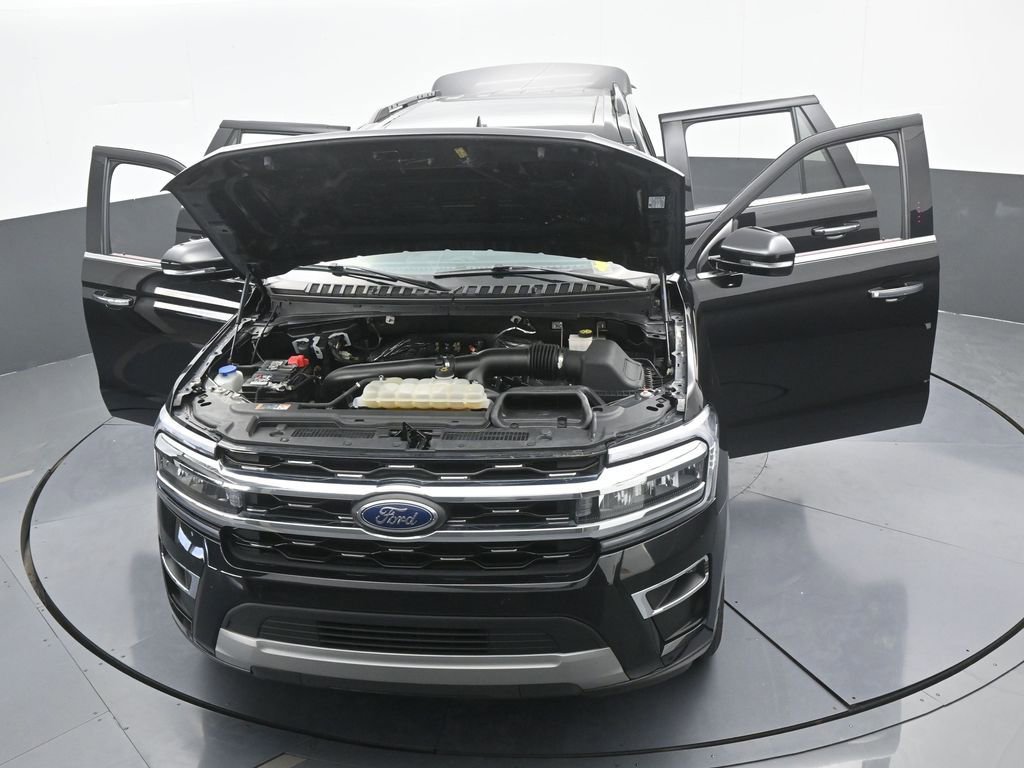 Used 2024 Ford Expedition Limited image 82