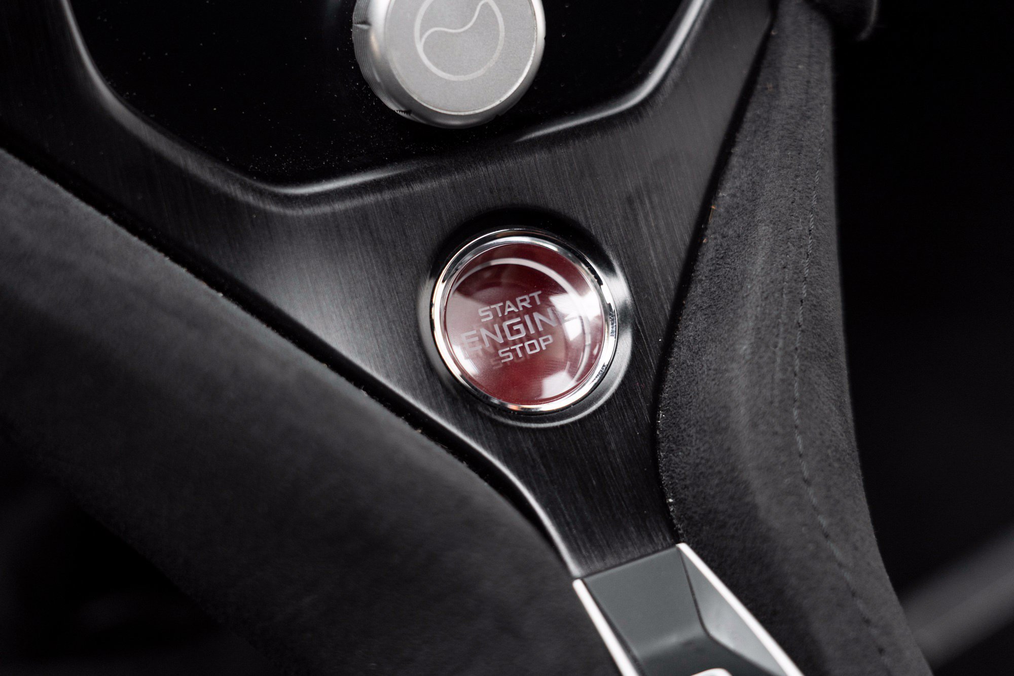 Used 2024 McLaren 750S RWD image 39