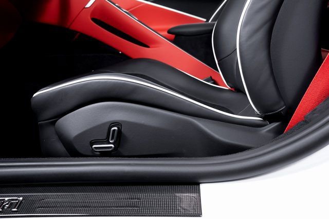 Certified 2025 Ferrari Roma Spider image 26