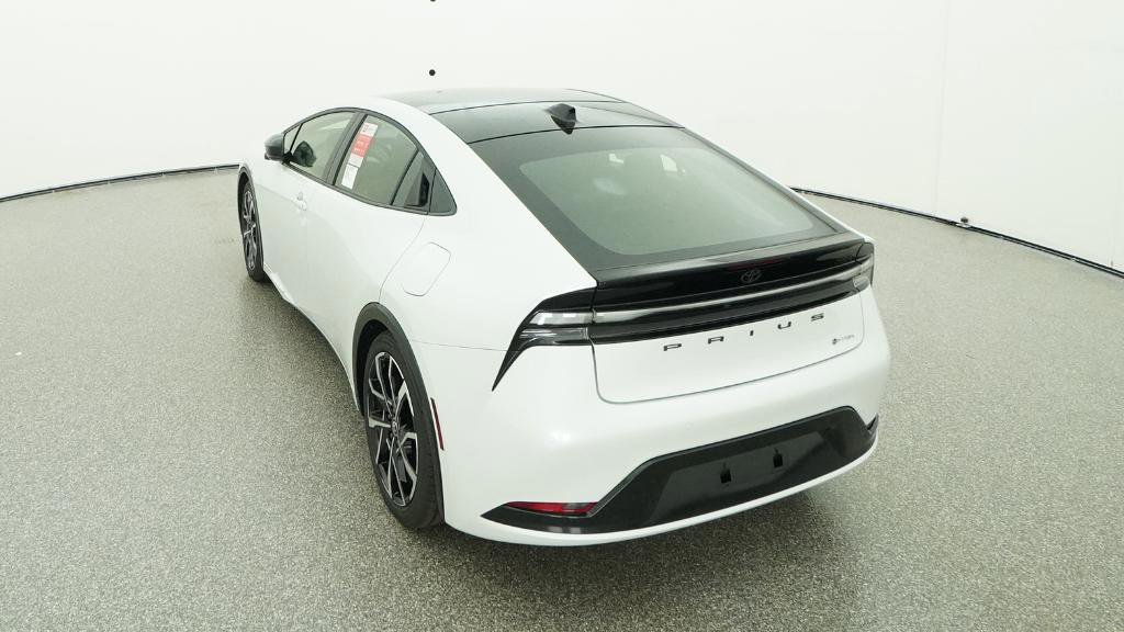 New 2026 Toyota Prius Plug-In Hybrid FWD image 79