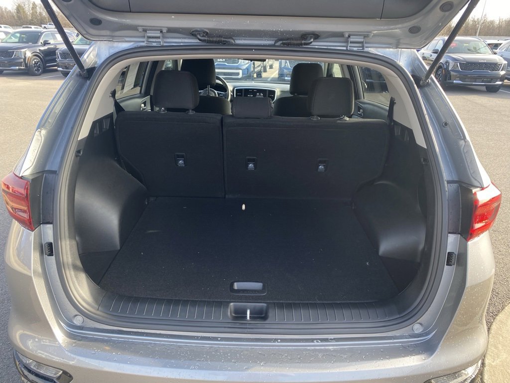 Certified 2022 Kia Sportage LX w/ LX FWD Value Edition Package image 26
