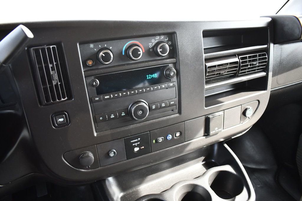 Used 2022 Chevrolet Express 3500 LS image 27