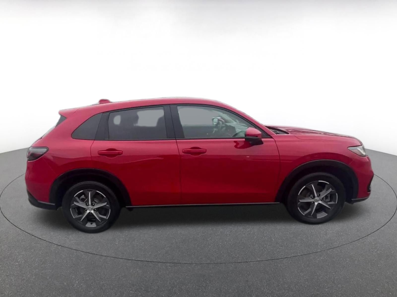 Used 2025 Honda HR-V EX-L image 16