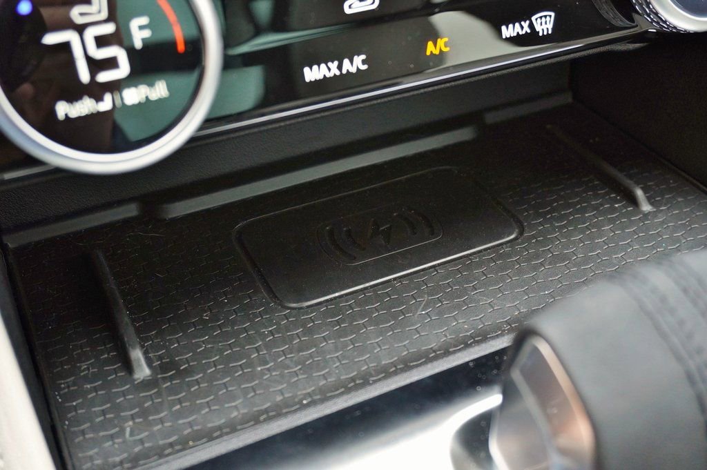 Used 2025 Jaguar F-PACE R-Dynamic S AWD/4WD image 28