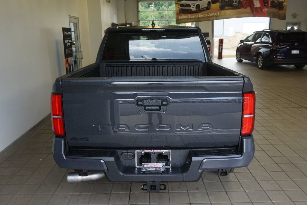 New 2026 Toyota Tacoma SR5 AWD/4WD image 17