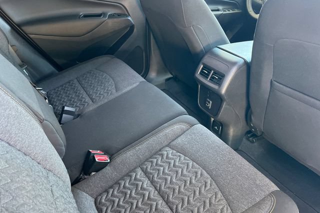 Used 2024 Chevrolet Equinox LT FWD image 19