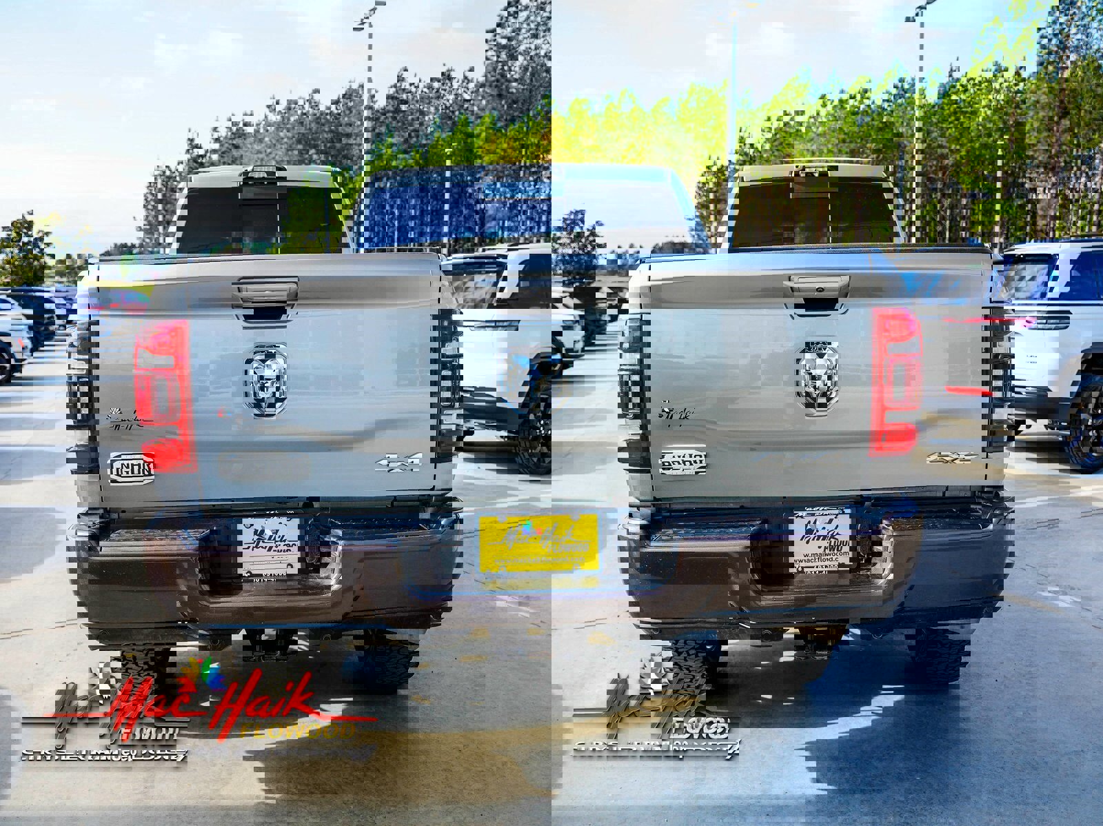 Used 2024 RAM 2500 Limited w/ Safety Group image 9